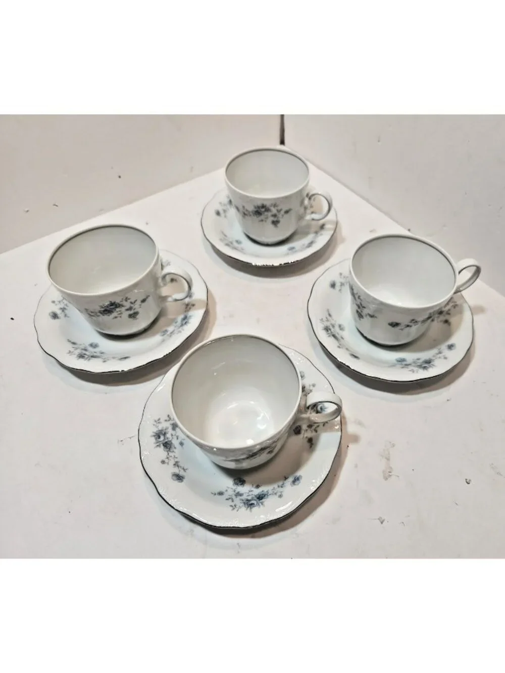 Vtg Johann Haviland Blue Garland Coffee Tea Cup & Saucer Set of 4 Floral